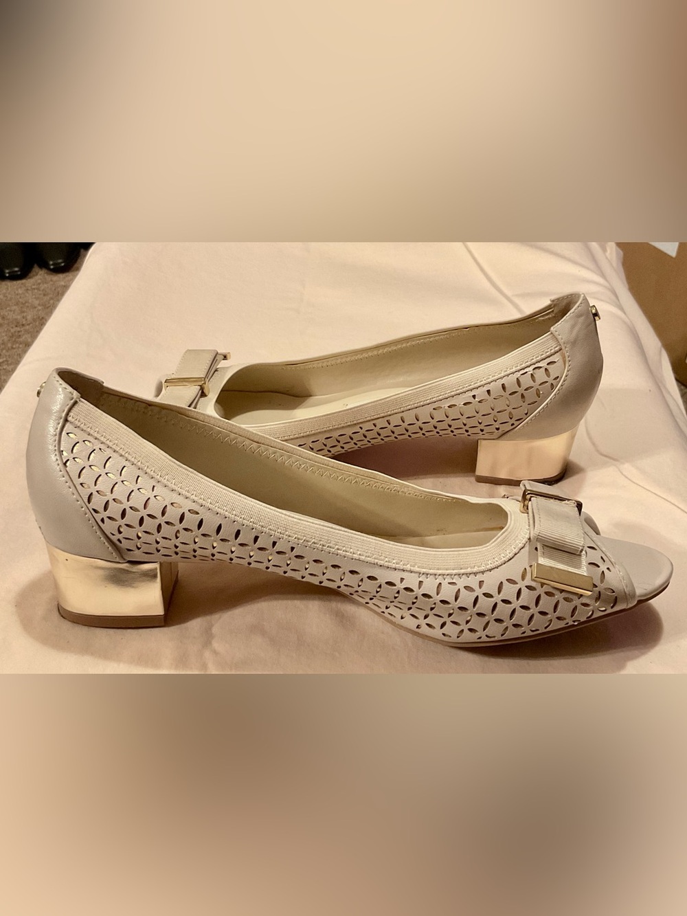 Dana Buchman Off White Laser-Cut Peep-Toe Flats with Silver Heel